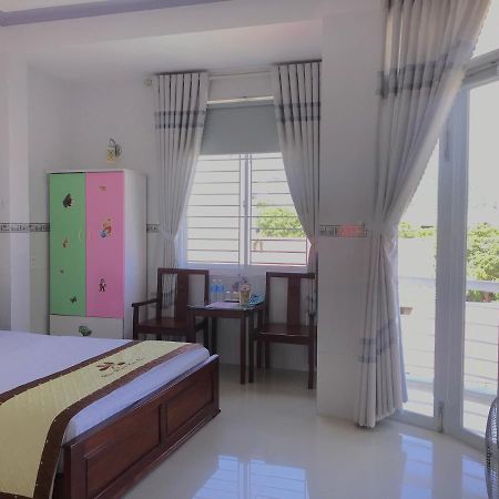 Ngoc Quy Mini House Hotel กวีเญิน ภายนอก รูปภาพ