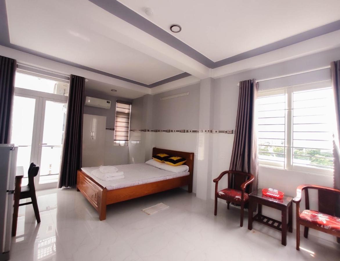 Ngoc Quy Mini House Hotel กวีเญิน ภายนอก รูปภาพ