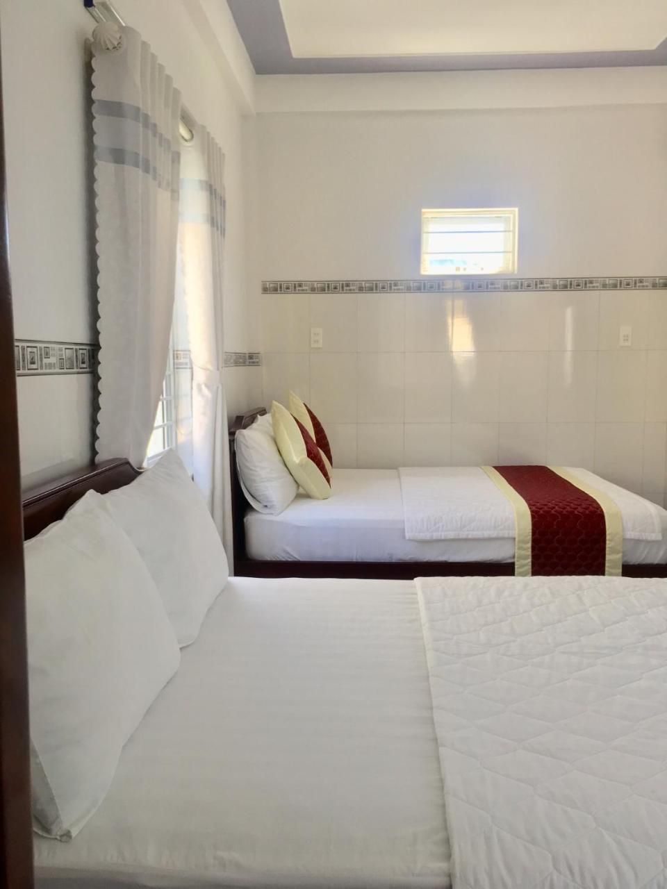 Ngoc Quy Mini House Hotel กวีเญิน ภายนอก รูปภาพ