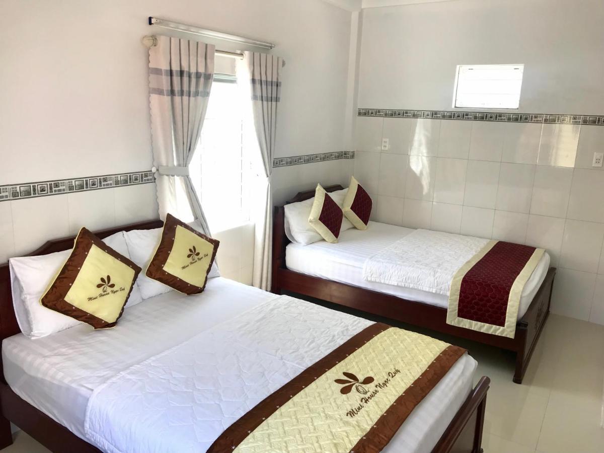 Ngoc Quy Mini House Hotel กวีเญิน ภายนอก รูปภาพ
